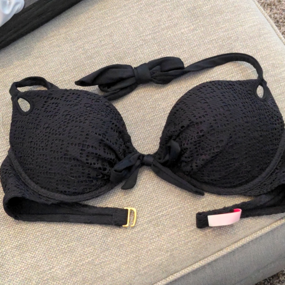 Victoria's Secret push up bikini top
